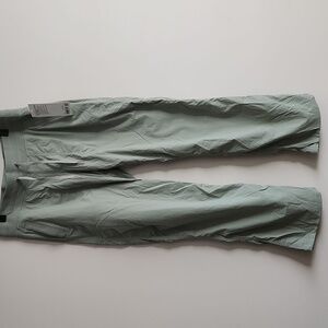 Lululemon NWT Dance Studio Pants Size 12